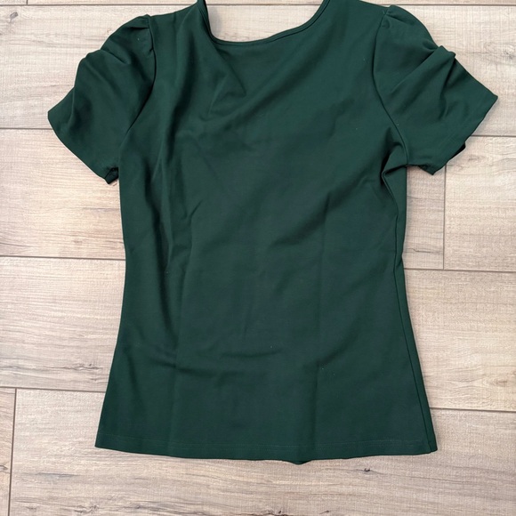 Voodoo Vixen Green Ruched V-Neck T-Shirt - Picture 3 of 3